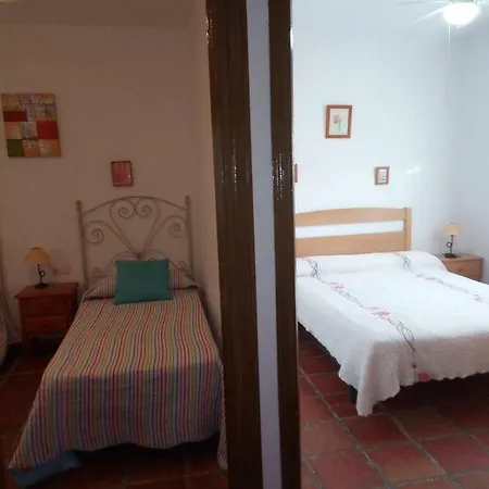 Cortijo 2 Dormitorios Piscina Parking Rio De La Miel Dağ evi Nerja